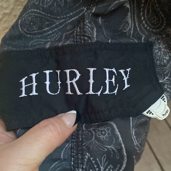 Hurley | Mens | Black Print | Swim-trunks | Size:30 - Picture 4 of 11